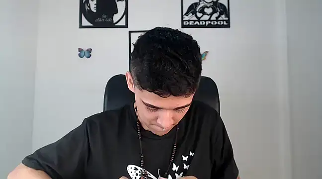 kaiine190 online show from 01/29/25, 12:24