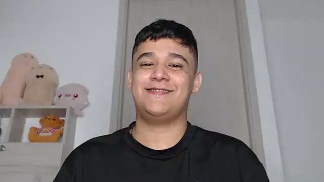 kaiine190 online show from 11/05/25, 07:08