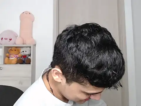 kaiine190 online show from 12/01/25, 01:05