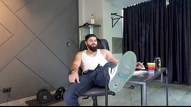 Snapshot of mattmasterss chatting on 01/06/25, 07:20 mattmasterss online show from 01/06/25, 07:20