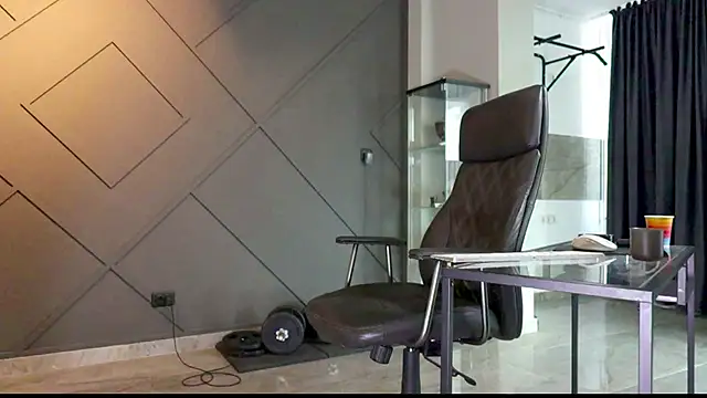 Snapshot of mattmasterss chatting on 02/09/25, 11:14 mattmasterss online show from 02/09/25, 11:14