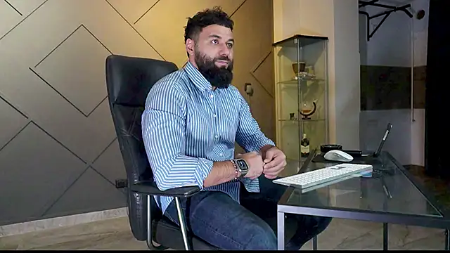 Snapshot of mattmasterss chatting on 02/22/25, 08:31 mattmasterss online show from 02/22/25, 08:31