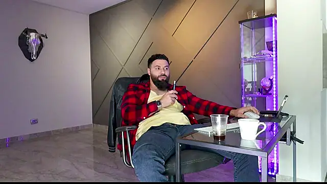 Snapshot of mattmasterss chatting on 03/10/25, 12:59 mattmasterss online show from 03/10/25, 12:59