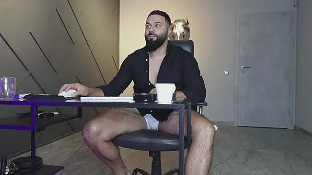 Snapshot of mattmasterss chatting on 09/29/25, 08:24 mattmasterss online show from 09/29/25, 08:24