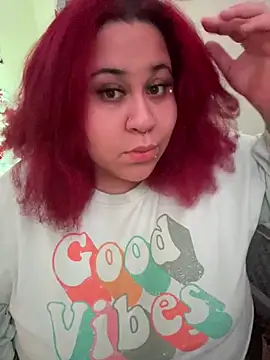 Snapshot of Juicyjordie chatting on 12/19/24, 06:12 Juicyjordie online show from 12/19/24, 06:12