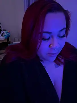 Snapshot of Juicyjordie chatting on 01/26/25, 05:56 Juicyjordie online show from 01/26/25, 05:56