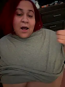 Snapshot of Juicyjordie chatting on 09/26/25, 04:27 Juicyjordie online show from 09/26/25, 04:27