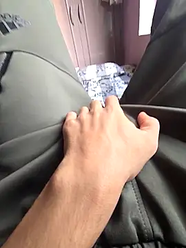 Yours1311 online show from 10/31/25, 10:49