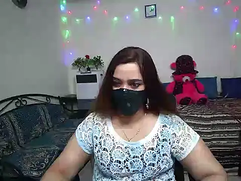 Snapshot of Arushisingh8888 chatting on 12/06/24, 08:37 Arushisingh8888 online show from 12/06/24, 08:37