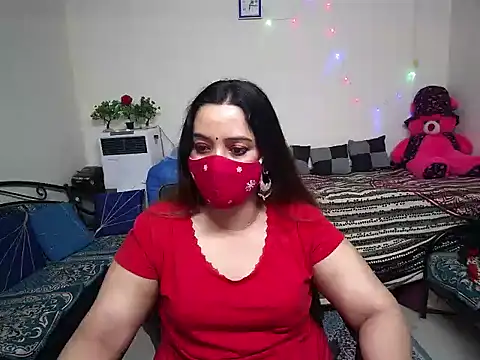 Snapshot of Arushisingh8888 chatting on 02/14/25, 12:47 Arushisingh8888 online show from 02/14/25, 12:47