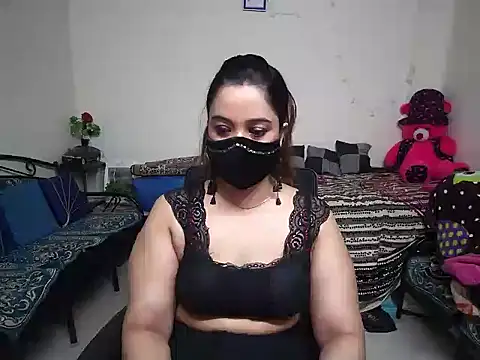 Snapshot of Arushisingh8888 chatting on 03/08/25, 05:07 Arushisingh8888 online show from 03/08/25, 05:07