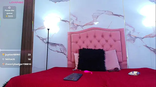 Ema Jonees online show from 09/14/25, 11:42