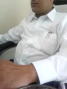 Snapshot of Hot-man39 chatting on 12/07/24, 05:48 Hot-man39 online show from 12/07/24, 05:48