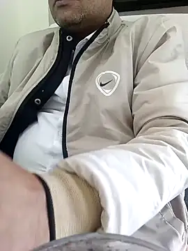 Snapshot of Hot-man39 chatting on 12/13/24, 09:24 Hot-man39 online show from 12/13/24, 09:24