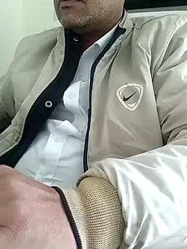 Snapshot of Hot-man39 chatting on 12/17/24, 08:23 Hot-man39 online show from 12/17/24, 08:23