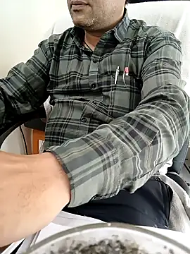 Snapshot of Hot-man39 chatting on 02/02/25, 09:19 Hot-man39 online show from 02/02/25, 09:19