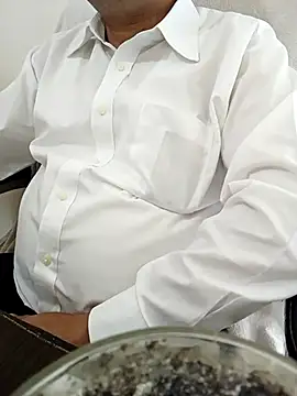 Snapshot of Hot-man39 chatting on 02/05/25, 08:32 Hot-man39 online show from 02/05/25, 08:32