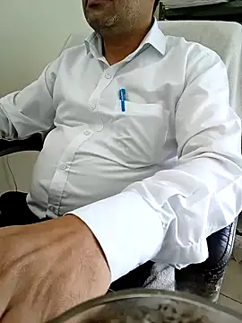 Snapshot of Hot-man39 chatting on 02/18/25, 06:26 Hot-man39 online show from 02/18/25, 06:26