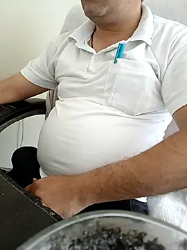 Snapshot of Hot-man39 chatting on 03/13/25, 05:54 Hot-man39 online show from 03/13/25, 05:54