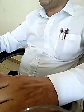 Snapshot of Hot-man39 chatting on 09/09/25, 05:51 Hot-man39 online show from 09/09/25, 05:51