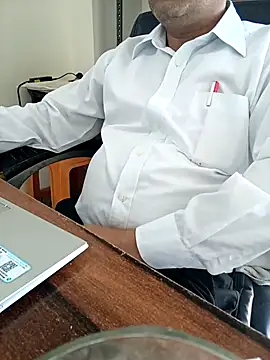 Snapshot of Hot-man39 chatting on 09/20/25, 08:26 Hot-man39 online show from 09/20/25, 08:26