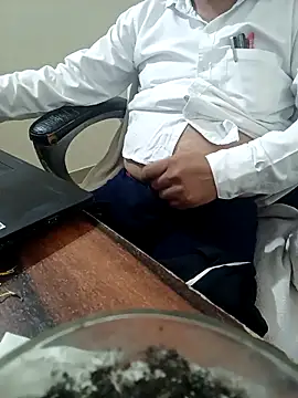 Snapshot of Hot-man39 chatting on 10/20/25, 12:16 Hot-man39 online show from 10/20/25, 12:16