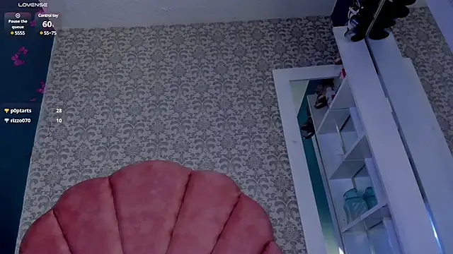 Snapshot of Samantha_cp_ chatting on 03/19/25, 03:29 Samantha cp online show from 03/19/25, 03:29