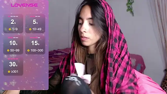 Snapshot of MitchWilson1 chatting on 03/01/25, 12:17 MitchWilson1 online show from 03/01/25, 12:17