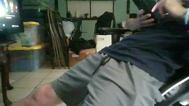Snapshot of dunny191 chatting on 06/30/26, 08:04 dunny191 online show from 06/30/26, 08:04