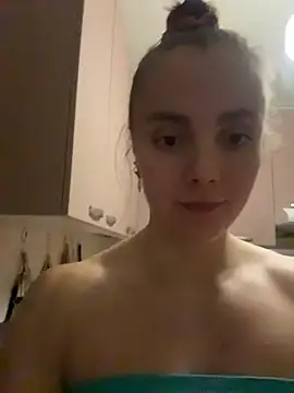 Snapshot of AlisaKissss chatting on 11/07/25, 07:36 AlisaKissss online show from 11/07/25, 07:36