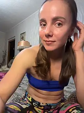 Snapshot of AlisaKissss chatting on 11/20/25, 06:18 AlisaKissss online show from 11/20/25, 06:18