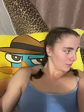 Snapshot of AlisaKissss chatting on 12/02/25, 07:31 AlisaKissss online show from 12/02/25, 07:31