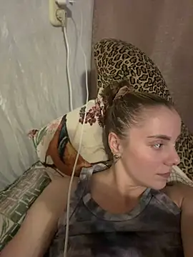 AlisaKissss online show from 04/10/26, 07:51