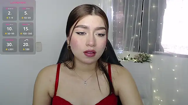 Snapshot of mily_thomson_b_ chatting on 01/04/25, 04:32 mily thomson b online show from 01/04/25, 04:32