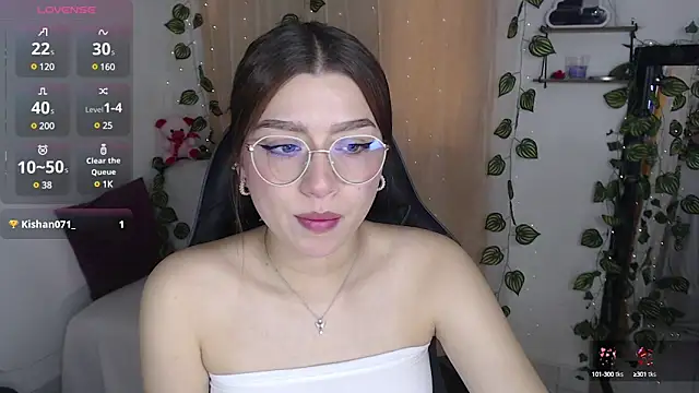 Snapshot of mily_thomson_b_ chatting on 02/27/25, 08:20 mily thomson b online show from 02/27/25, 08:20