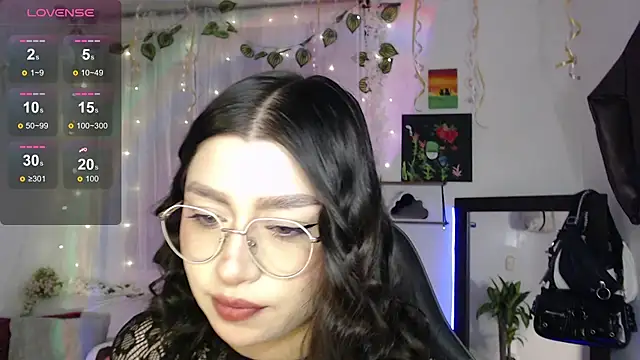 Snapshot of mily_thomson_b_ chatting on 10/02/25, 03:02 mily thomson b online show from 10/02/25, 03:02