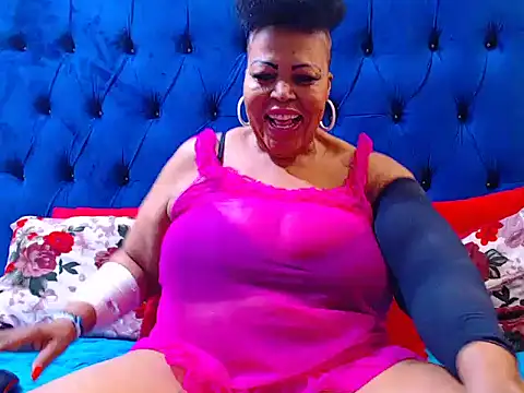 ebonycandy10 online show from 02/16/26, 06:20