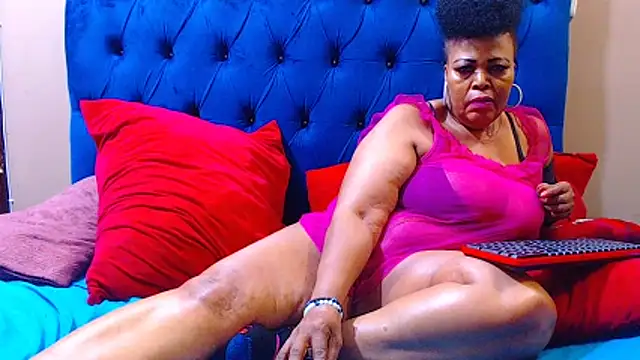 ebonycandy10 online show from 03/02/26, 08:48