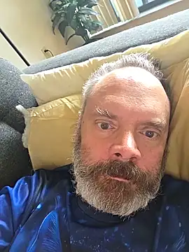 Snapshot of DaddyBob55@xh chatting on 05/16/26, 05:56 DaddyBob55xh online show from 05/16/26, 05:56
