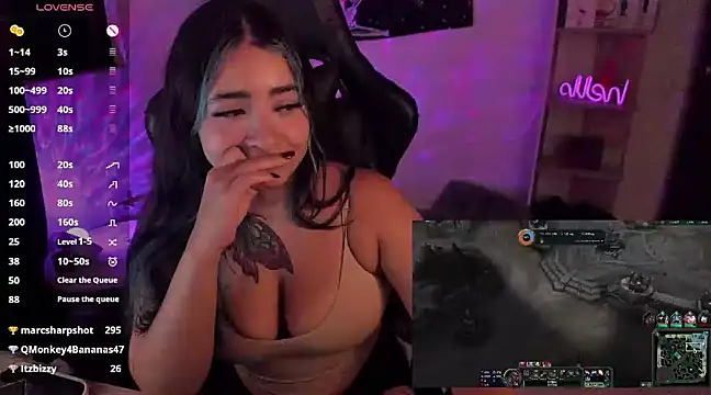 sweetcoralinee online show from 02/19/25, 09:17