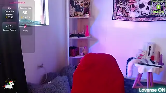 Snapshot of sweetcoralinee chatting on 09/09/25, 10:42 sweetcoralinee online show from 09/09/25, 10:42