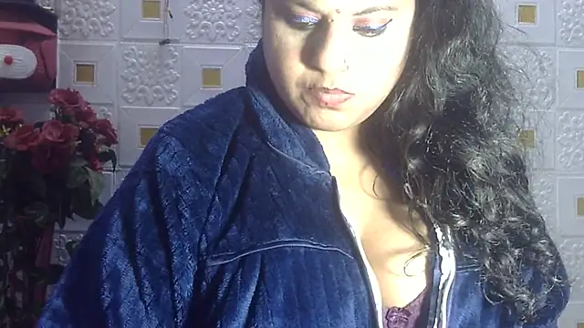 Snapshot of Sexy_komolika chatting on 01/14/25, 08:26 Sexy komolika online show from 01/14/25, 08:26