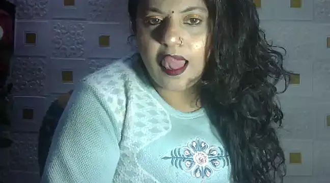 Snapshot of Sexy_komolika chatting on 02/04/25, 05:34 Sexy komolika online show from 02/04/25, 05:34
