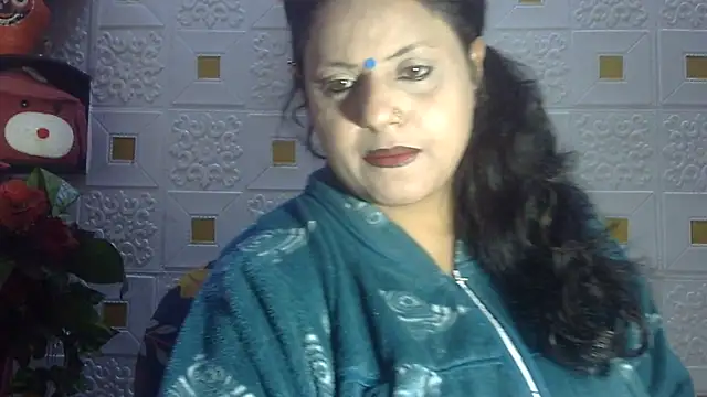 Snapshot of Sexy_komolika chatting on 02/18/25, 04:59 Sexy komolika online show from 02/18/25, 04:59