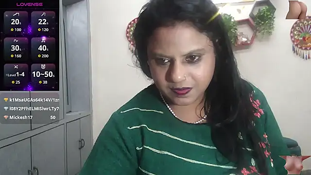 Snapshot of Sexy_komolika chatting on 01/31/26, 07:34 Sexy komolika online show from 01/31/26, 07:34