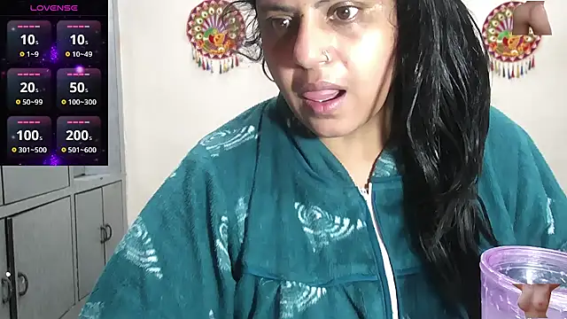 Snapshot of Sexy_komolika chatting on 02/03/26, 03:04 Sexy komolika online show from 02/03/26, 03:04