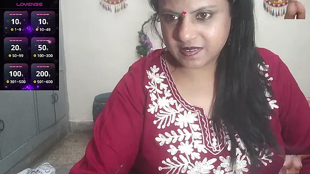 Snapshot of Sexy_komolika chatting on 03/04/26, 02:12 Sexy komolika online show from 03/04/26, 02:12