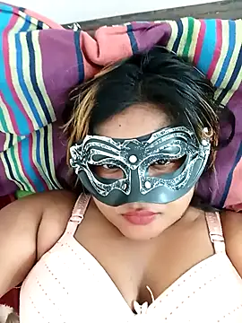 Snapshot of littlequeen77 chatting on 01/09/25, 07:21 littlequeen77 online show from 01/09/25, 07:21