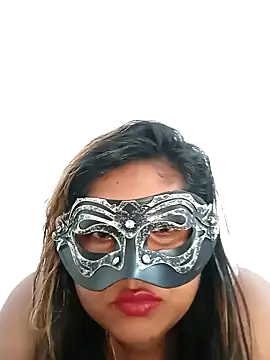 Snapshot of littlequeen77 chatting on 01/18/25, 06:13 littlequeen77 online show from 01/18/25, 06:13