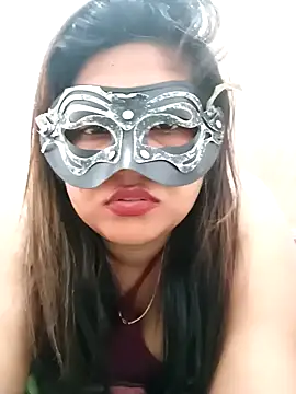 Snapshot of littlequeen77 chatting on 02/22/25, 07:01 littlequeen77 online show from 02/22/25, 07:01